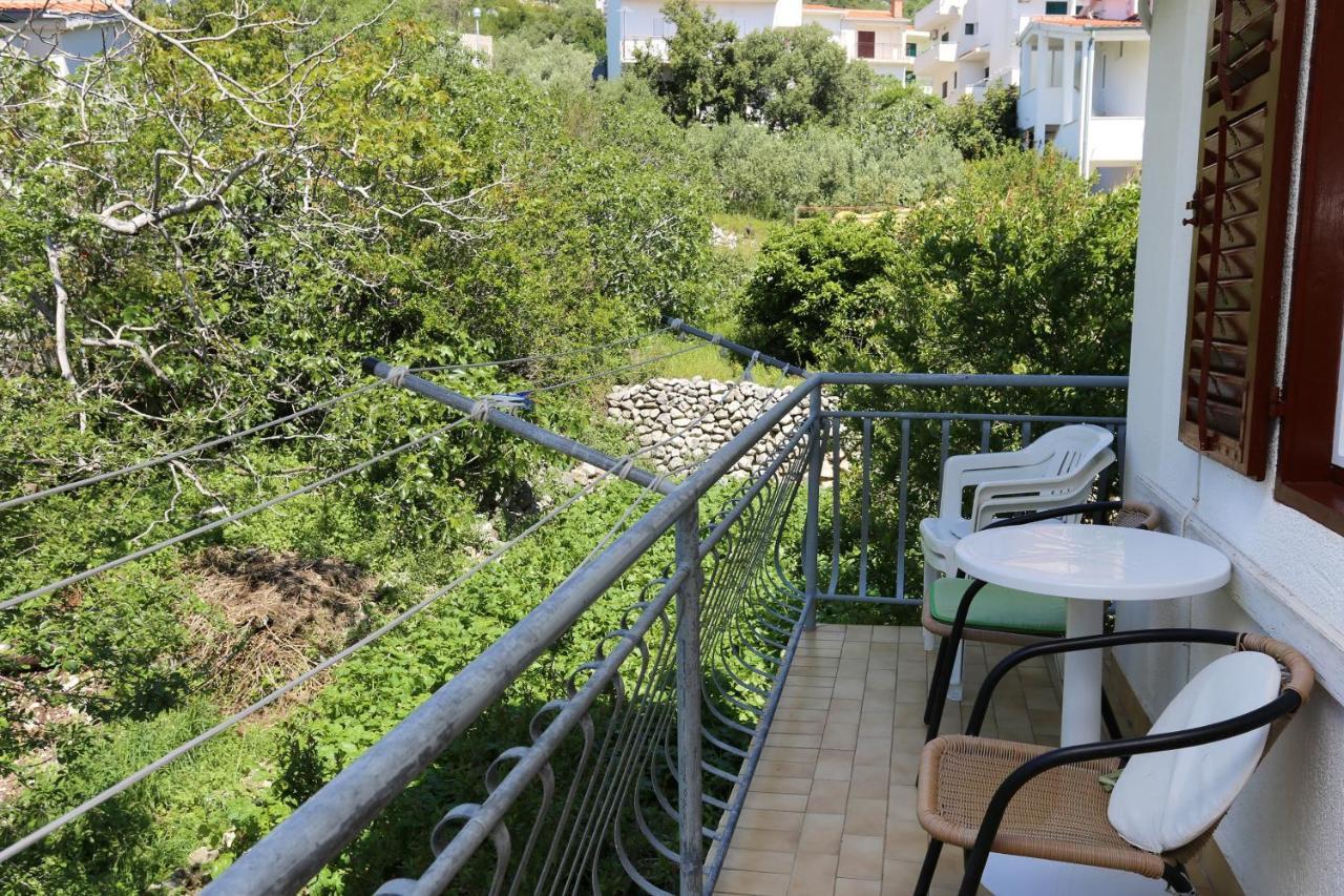 Apartment Igrane 10033A Buitenkant foto